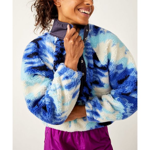 NWOT FP MOVEMENT Rocky Ridge Pullover Ocean Tie Dye Combo L Hit the Slopes blue - Picture 8 of 17